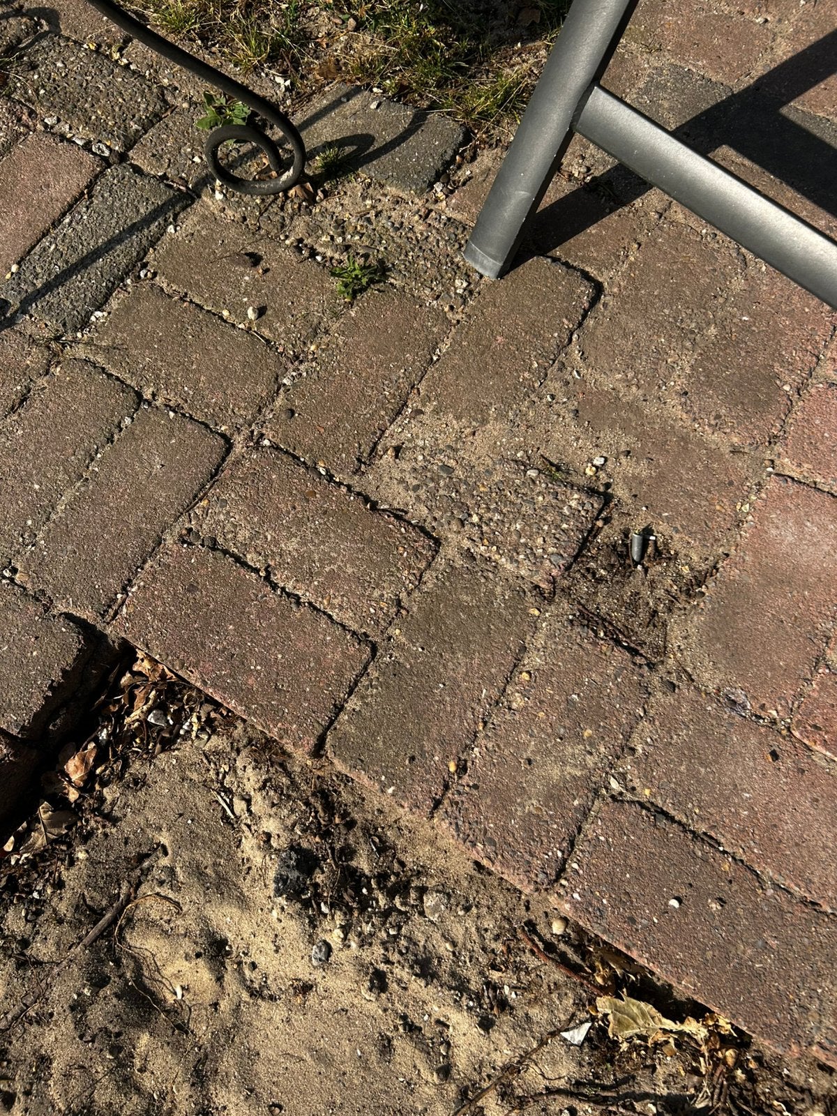 Gratis ca 25 m2  straat klinkers, Ophalen, Gebruikt, Beton, Klinkers