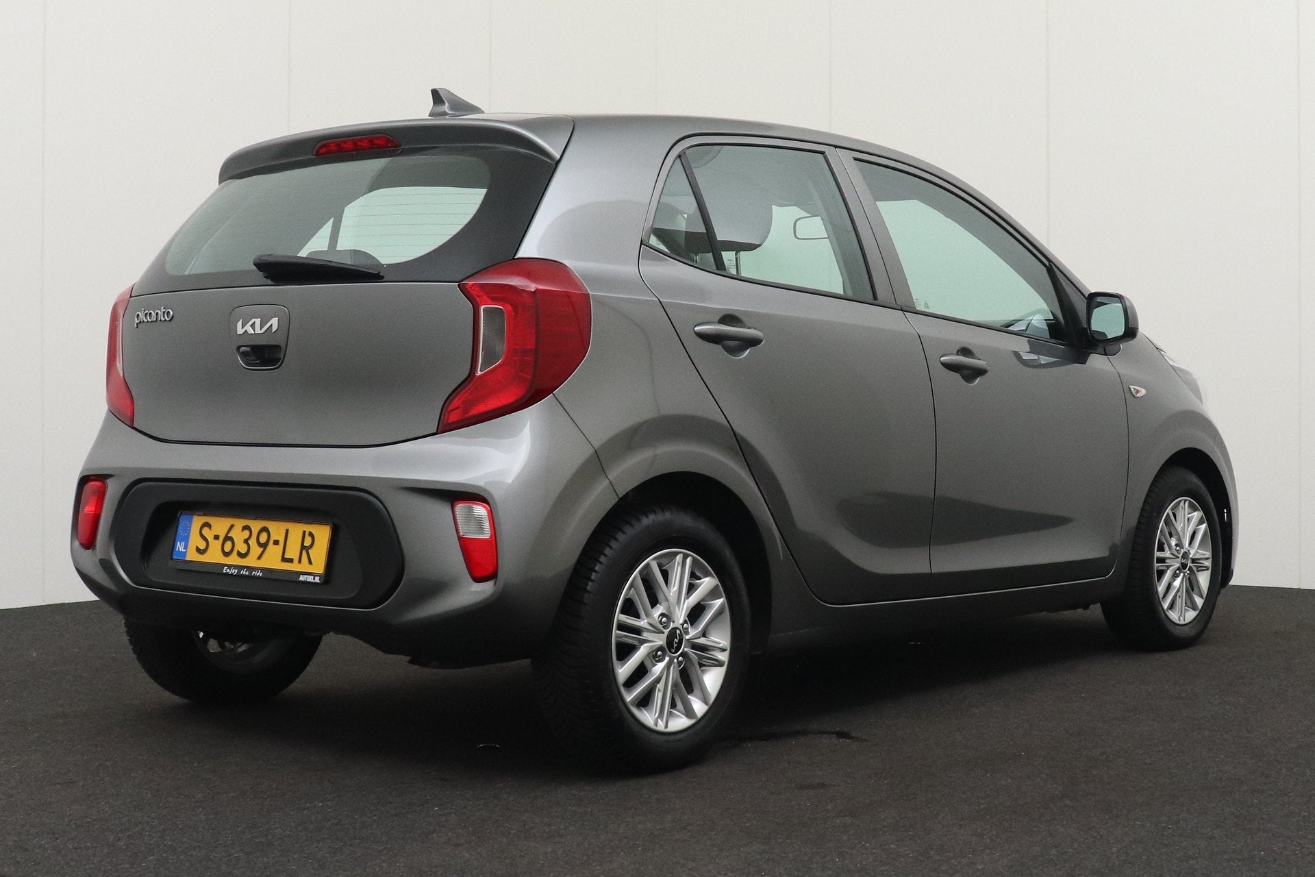 Kia Picanto 1.0 DPi DynamicLine Camera Carplay Cruise 14'LMV, Auto's, Voorwielaandrijving, Dealer onderhouden, Stof, Gebruikt