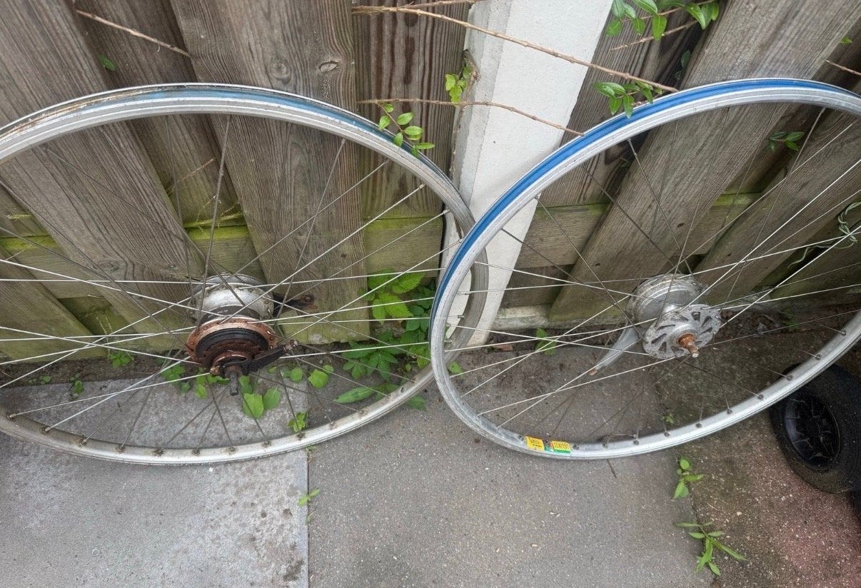 28 inch voor- en achterwiel met rollerbrakes en 7 versn., Ophalen, Gebruikt, Stadsfiets, Wiel