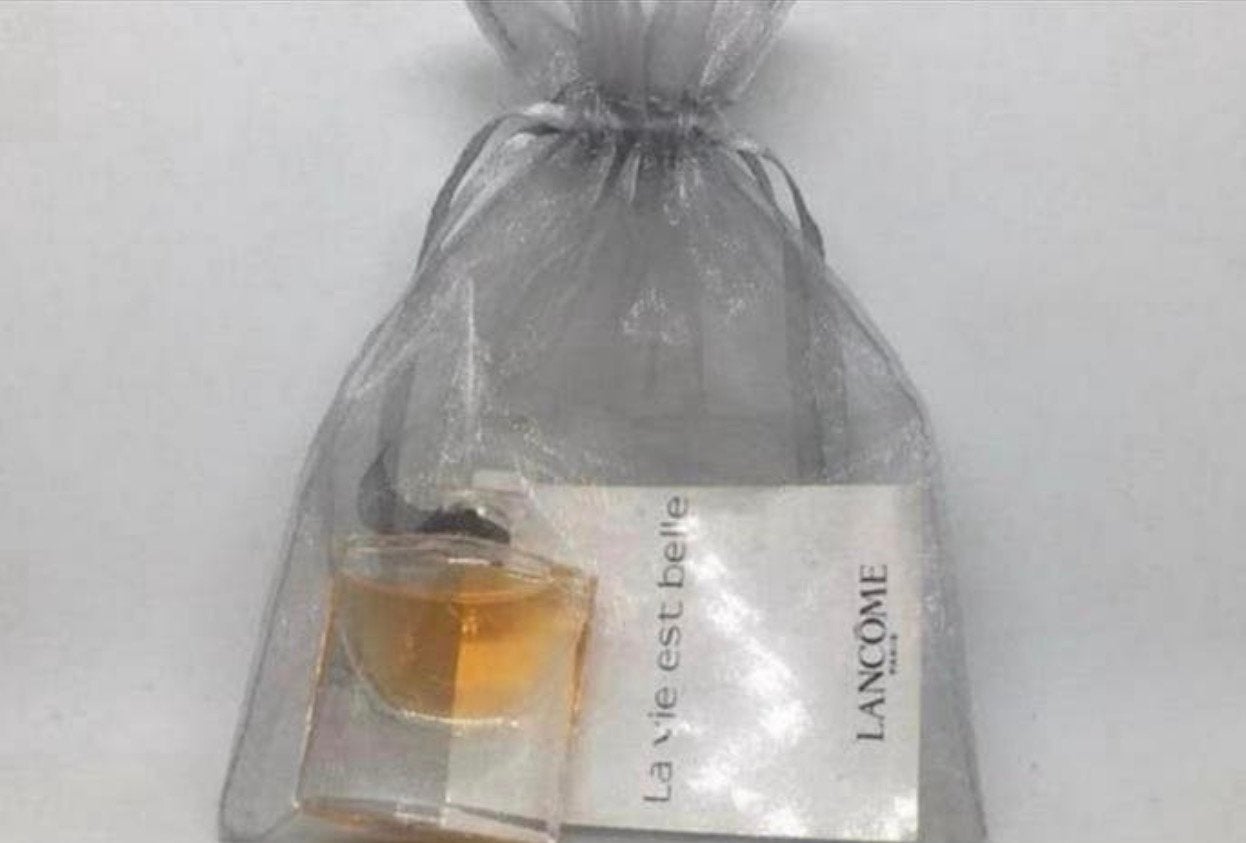 Parfum miniatuur La vie est belle Lancôme 4 ml eau de parfum, Verzenden, Nieuw, Miniatuur