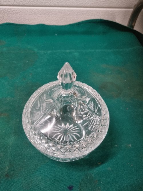 bonbon schaal kristal bewerkt, Ophalen of Verzenden, 'T Olde Gre-j, Info@toldegrej.nl, Endepoelstraat 20f Didam