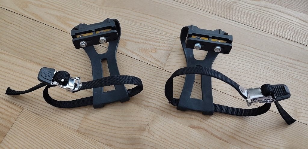 Toeclip pedalen 2 stuks (1 paar) maar M vintage, Crankstel of Pedalen, Overige materialen, Nieuw, Ophalen of Verzenden