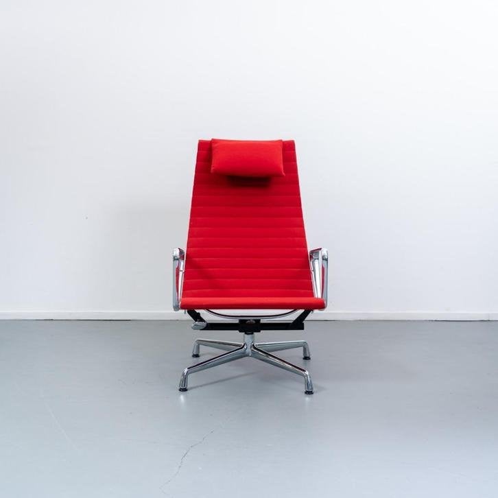 2x Vitra Eames EA 124 + 125 Set Rood Hopsak - Chroom, Niet ingevuld, Niet ingevuld, 75 tot 100 cm, Zo goed als nieuw