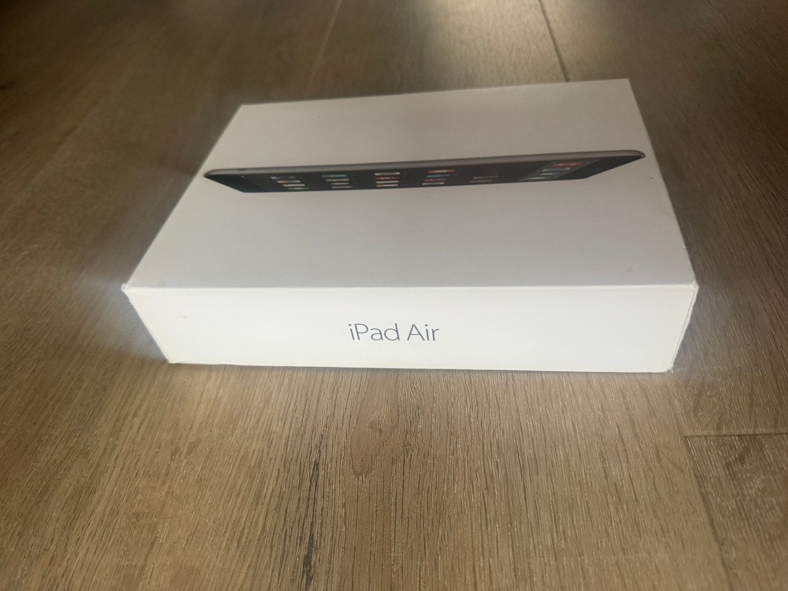 Ipad air met beschadigingen zie fotos  €45