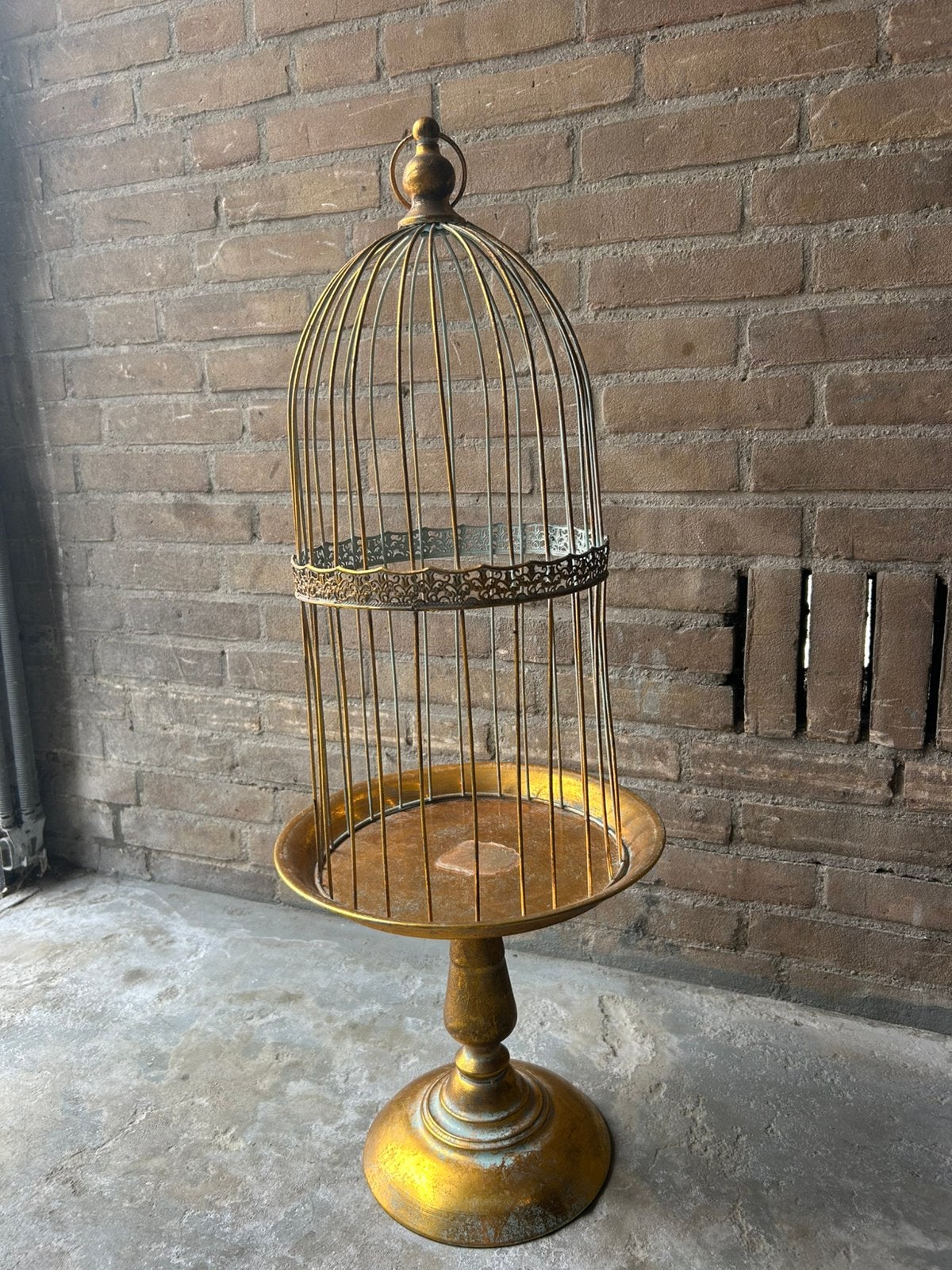 Decoratieve vogelkooi, goudkleurig, Ophalen, Gebruikt