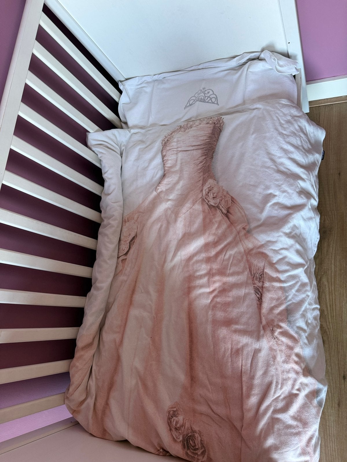 IKEA ledikant met matras en dekbed, Ophalen, Gebruikt, Minder dan 140 cm, Matras
