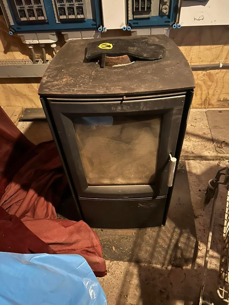 Houtkachel, Huis en Inrichting, Kachels, Ophalen, Zo goed als nieuw, Hout, Houtkachel