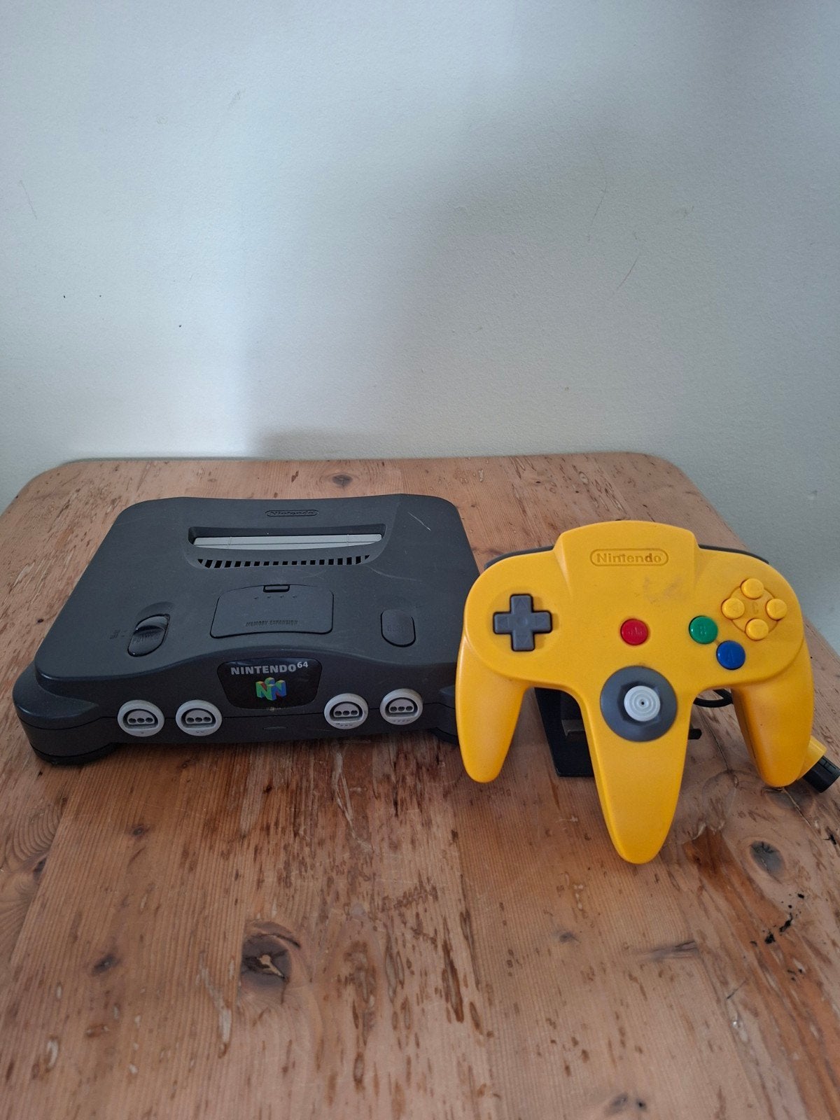 Nintendo 64 spelcomputer set, Ophalen of Verzenden, Zo goed als nieuw, Met 1 controller