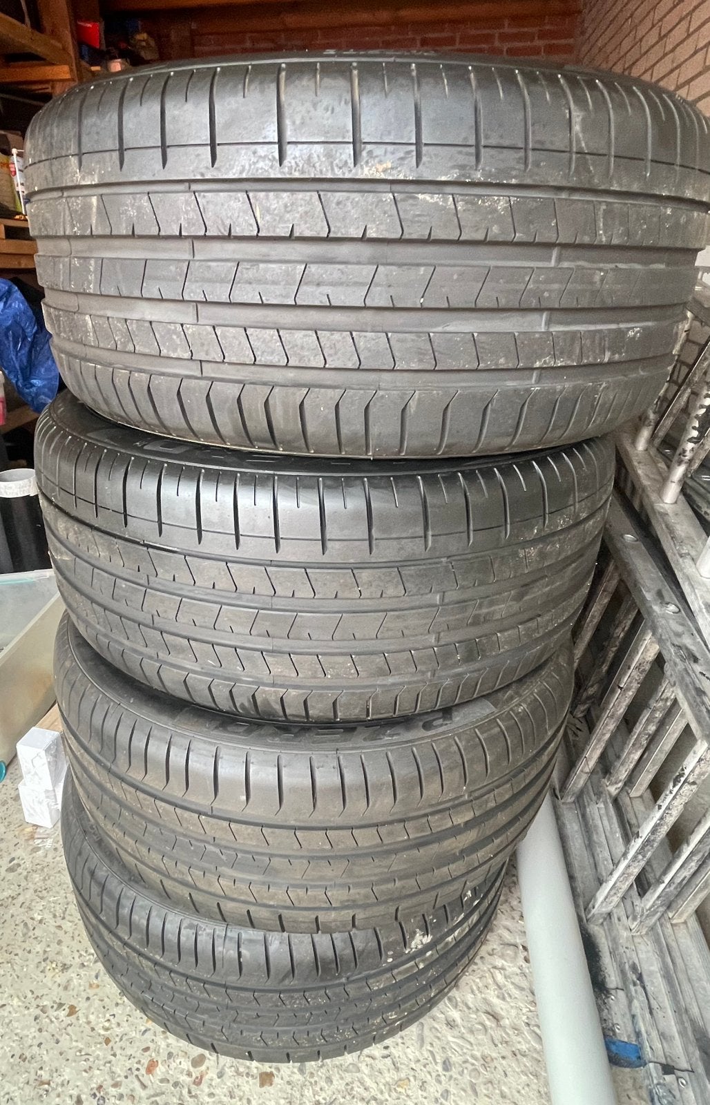 Foto 5 van Pirelli pzero 285/40 R21