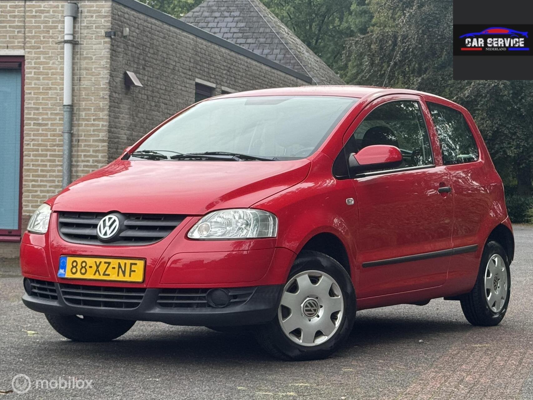 Volkswagen Fox 1.2 Trendline/NAP/NWE APK/OH/KOOPJE, Auto's, Voorwielaandrijving, 969 kg, ABS, 4 stoelen