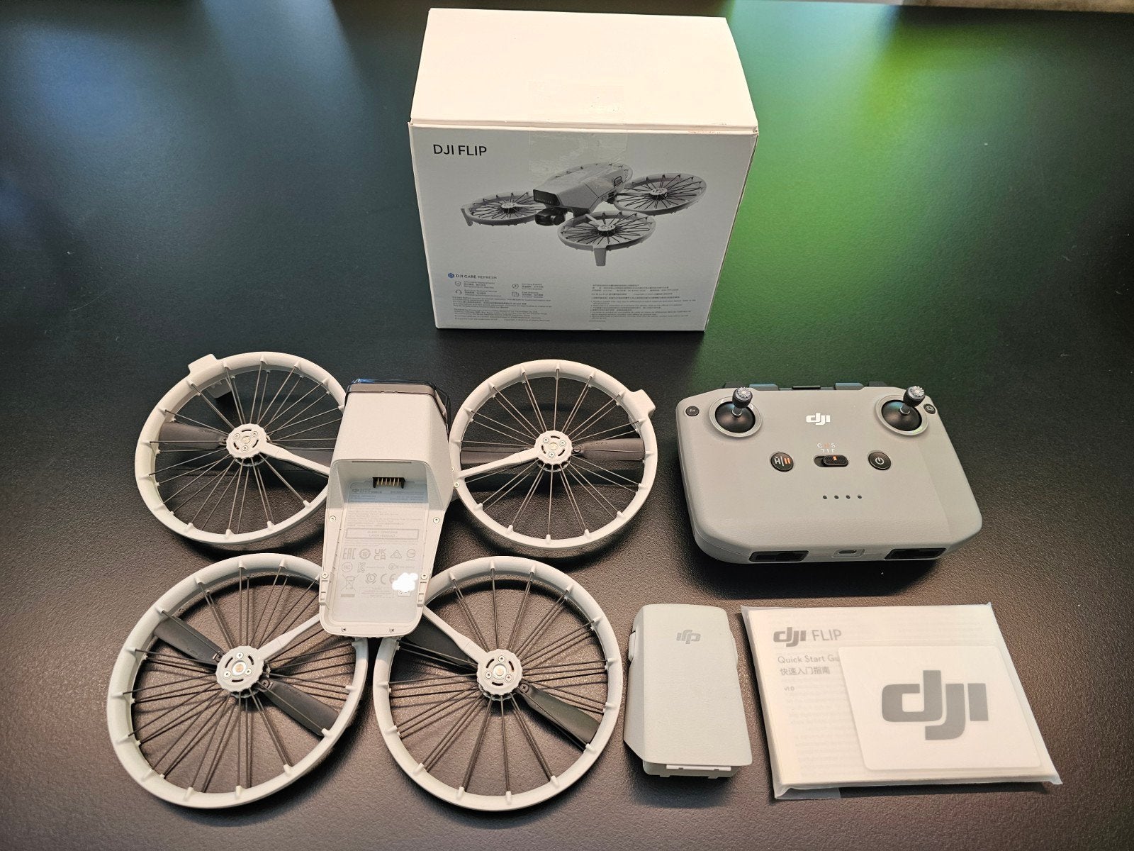 DJI Flip Drone met Controller en Accessoires, Audio, Tv en Foto, Cameradrone, 100 tot 1000 meter, Zo goed als nieuw, DJI