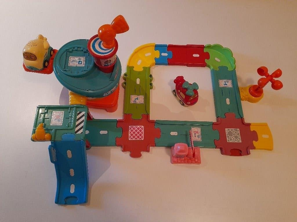 Vtech Toet Toet auto vliegveld, Ophalen, Gebruikt, 2 tot 4 jaar