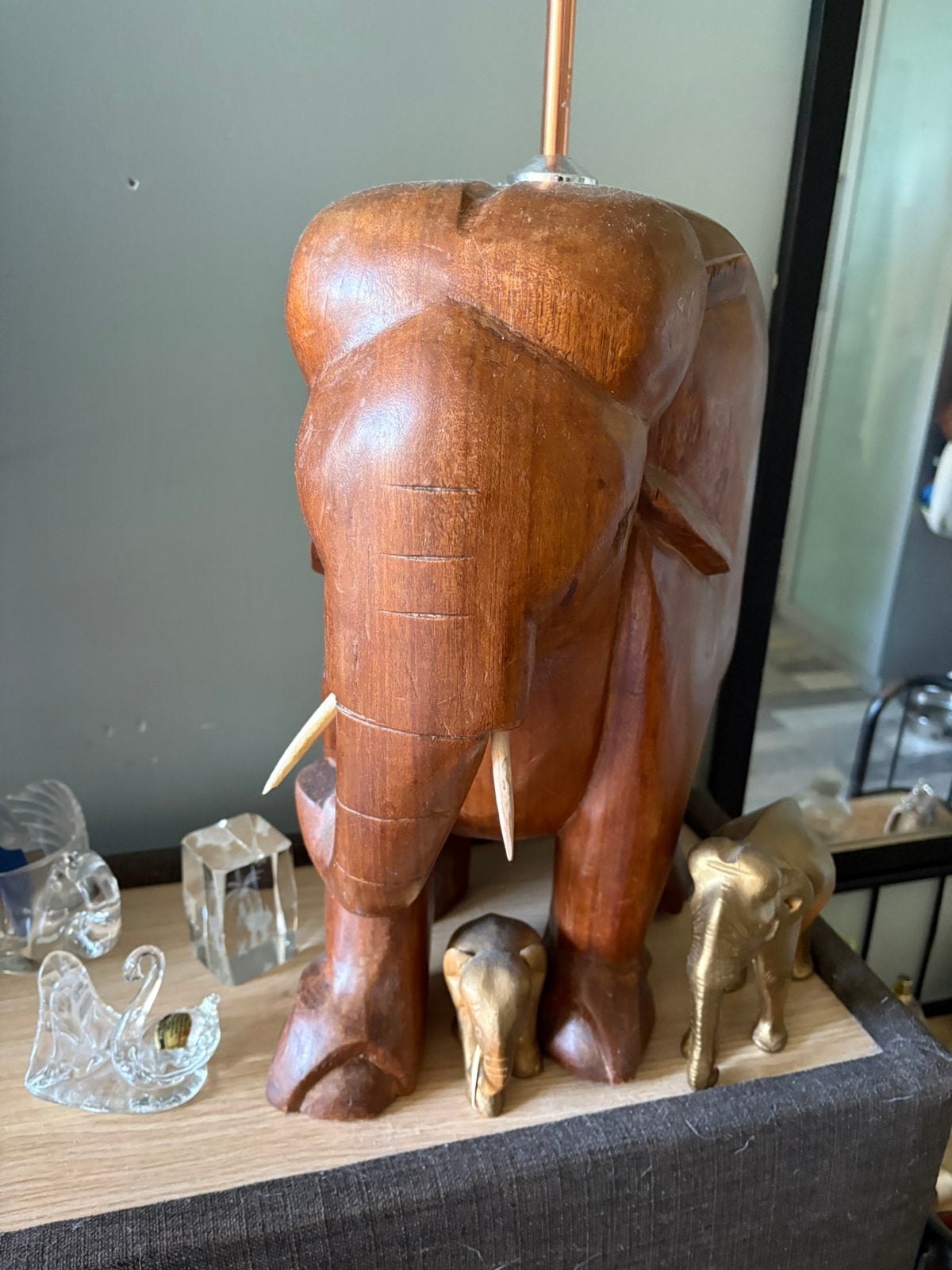 Houten lamp, Antiek en Kunst, Kunst | Beelden en Houtsnijwerken, Ophalen, Overige onderwerpen, Houtsnijwerk, 50 - 100 cm
