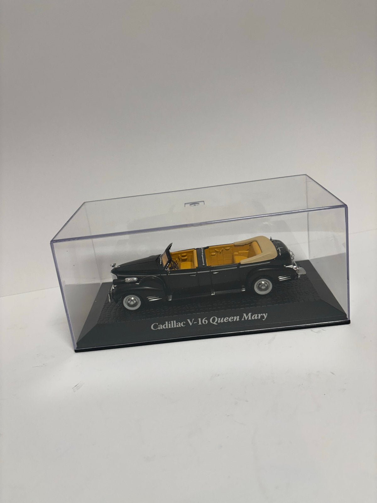Cadillac V-16 Queen Mary schaalmodel, Ophalen of Verzenden, Zo goed als nieuw, Auto