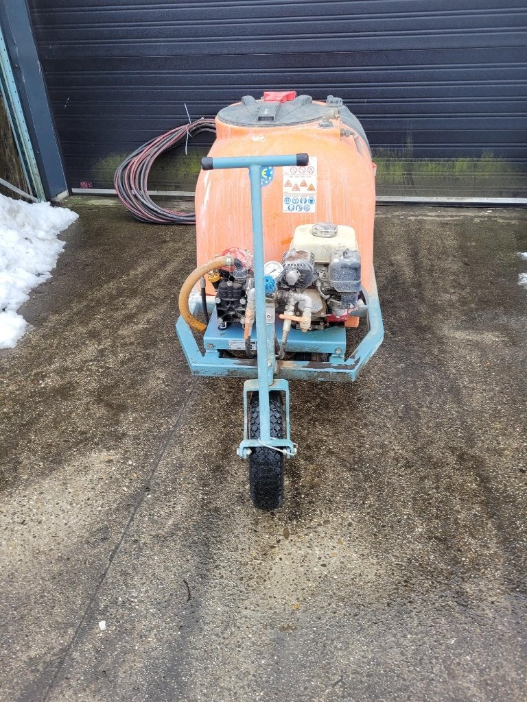 Empas  spuitkar 400 ltr, Doe-het-zelf en Verbouw, Ophalen, Gebruikt