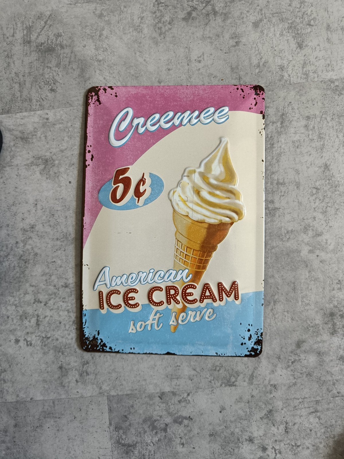 Nieuw metalen bord 'American Ice Cream Soft Serve', Huis en Inrichting, Woonaccessoires | Tekstborden en Spreuken, Wandbord, Ophalen of Verzenden