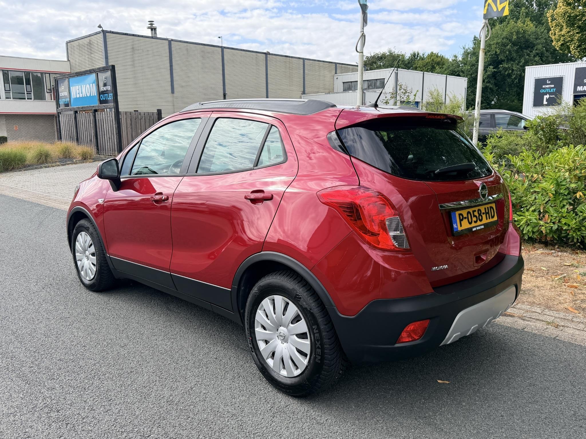 Opel Mokka 1.6 Cosmo 116PK Airco•Cruise•Trekhaak, Voorwielaandrijving, Euro 5, Gebruikt, 4 cilinders