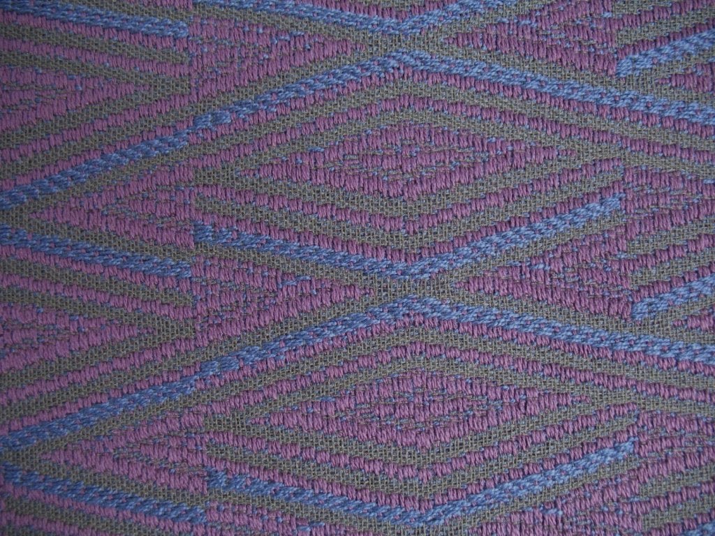 STOF VOOR DESIGN: Meubelstof paars blauw patroon; 1,75 meter, Overige materialen, 120 cm of meer, Paars, Nieuw