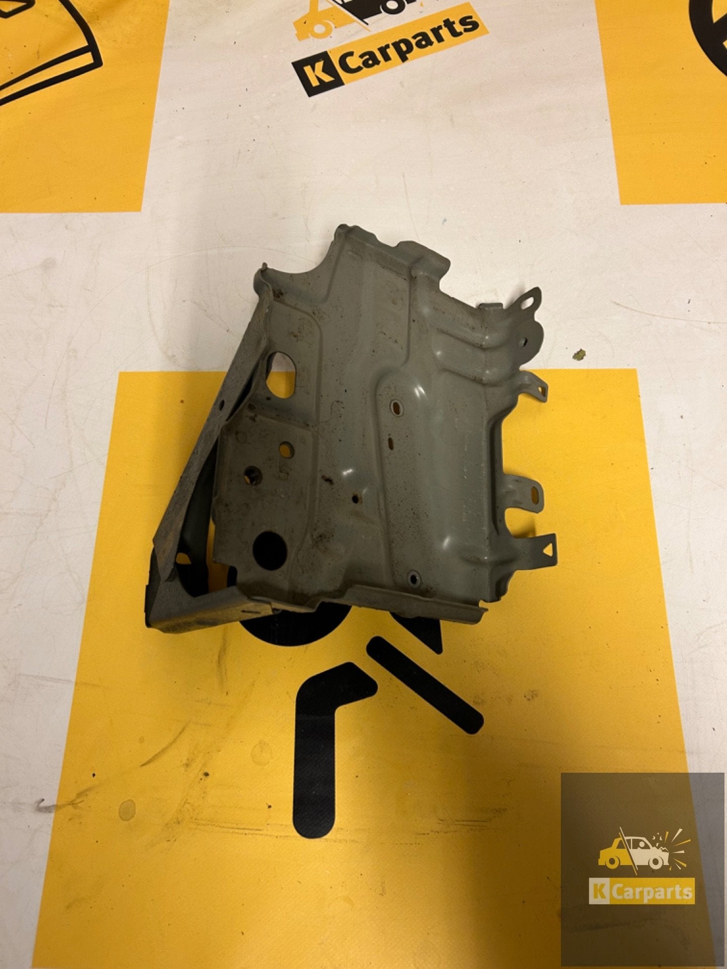 Toyota Aygo Peugeot 108 Citro n c1 Accu houder 063253771, Auto-onderdelen, Accu's en Toebehoren, Info@fabrikant.eu, Fabrikantstraat 1
1000 AA  Amsterdam, NL