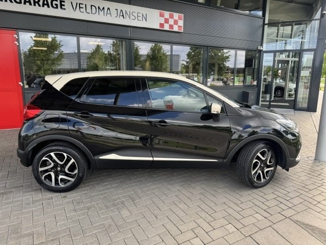 Renault Captur 0.9 TCe HELLY HANSEN (LEUKE KOMPLETE AUTO!), Stof, Gebruikt, Zwart, Handgeschakeld