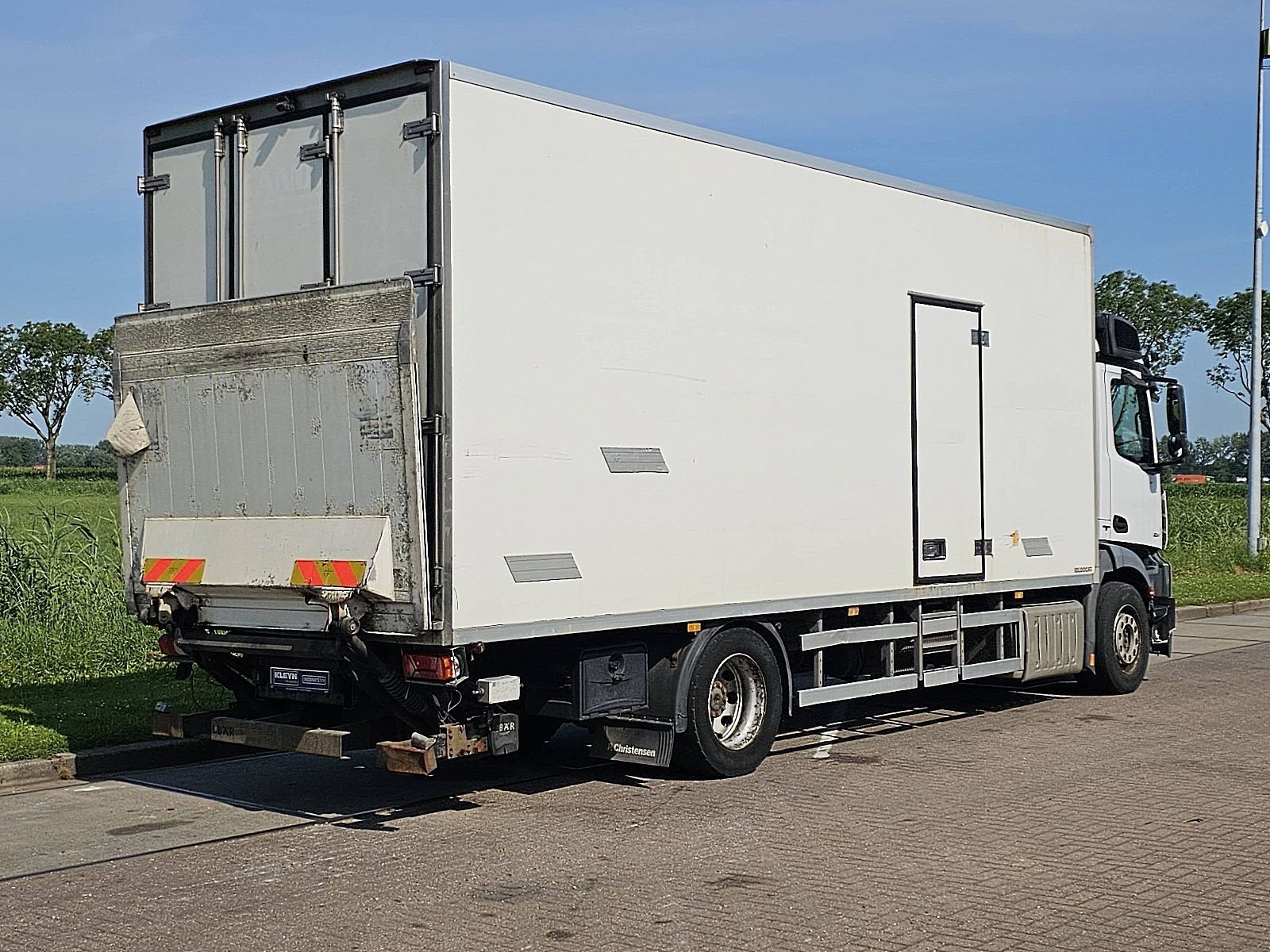 MERCEDES-BENZ ANTOS 1824 frigo taillift, Auto's, Automaat, 238 pk, Euro 6, Wit