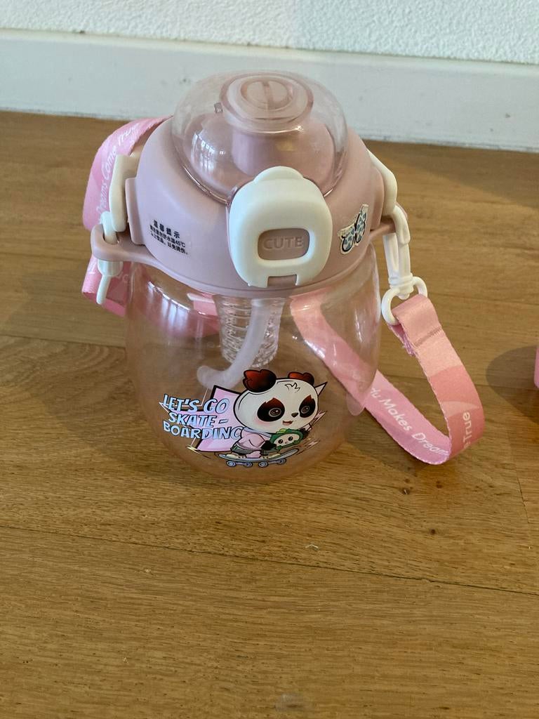 Leuke roze drinkfles met panda en riem, Ophalen of Verzenden, Zo goed als nieuw