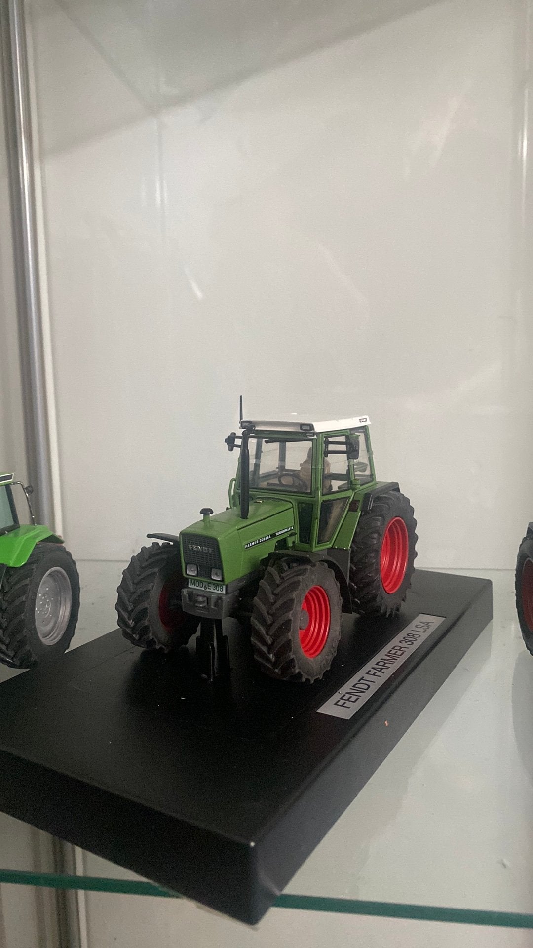 Waardepeiling 2x fendt 308lsa, Ophalen of Verzenden, Zo goed als nieuw, Tractor of Landbouw, Overige merken