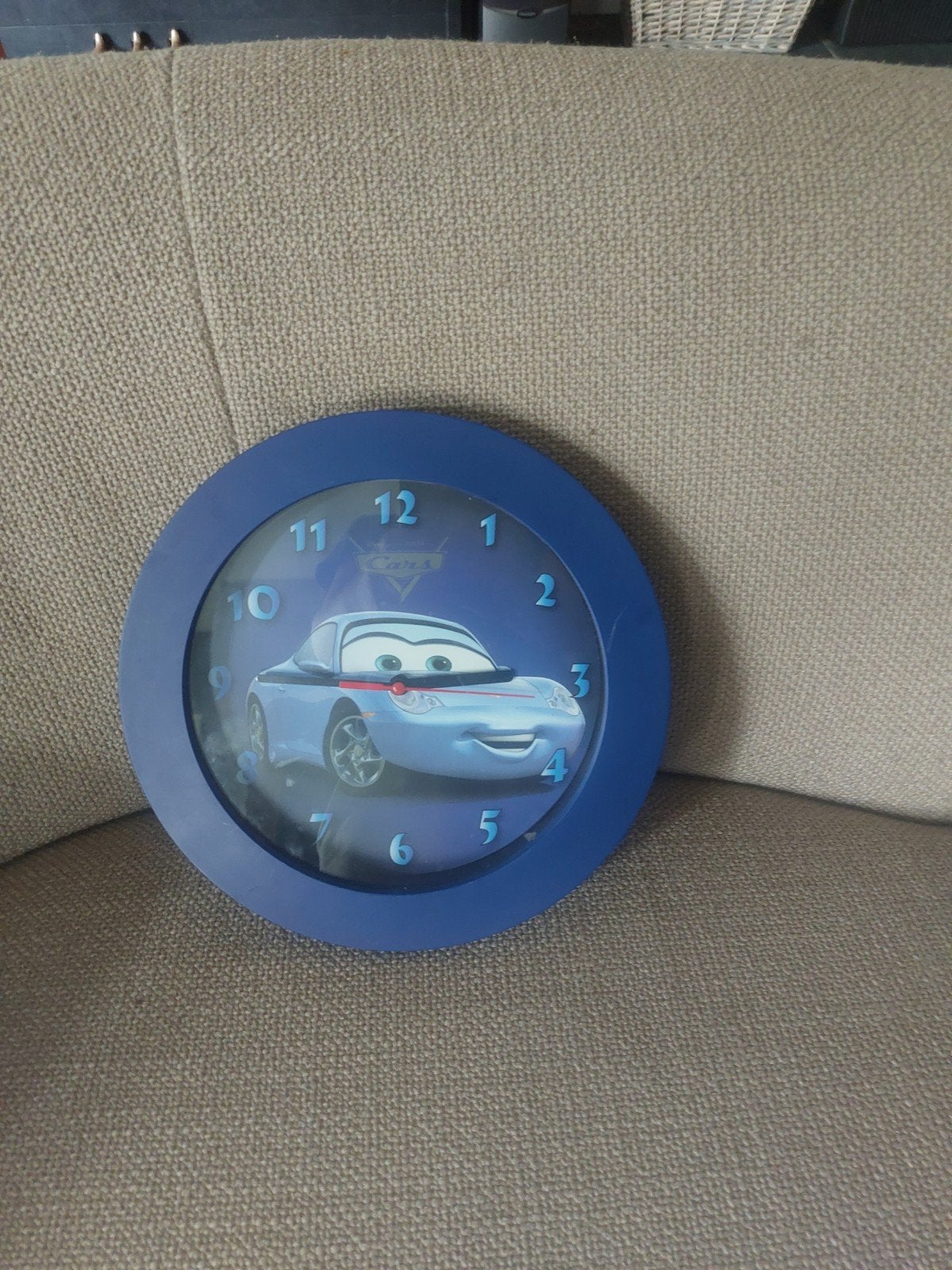 Cars klok, Ophalen