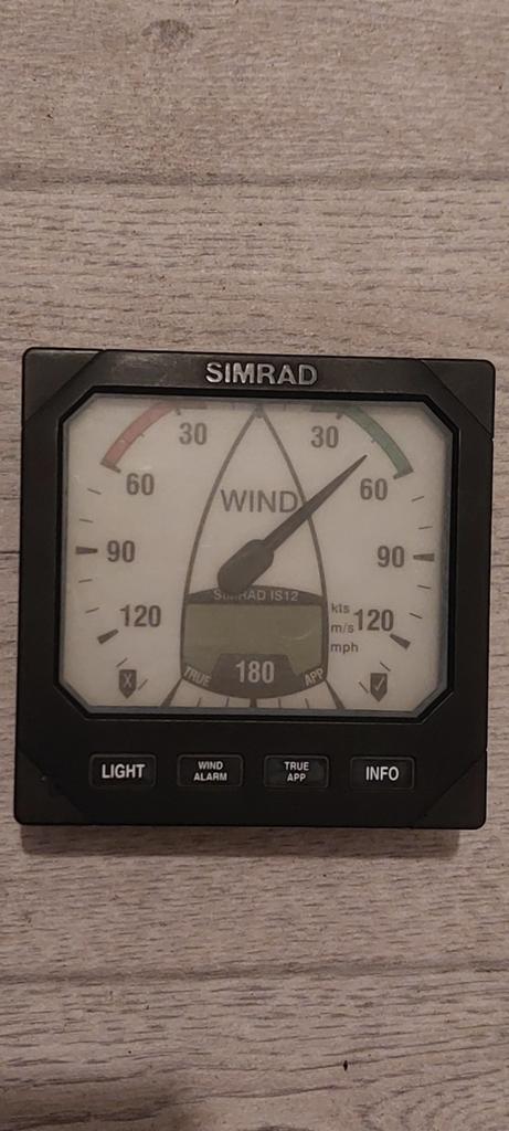 Simrad is12 wind instrument, Ophalen of Verzenden, Zo goed als nieuw, Gps of Kompas