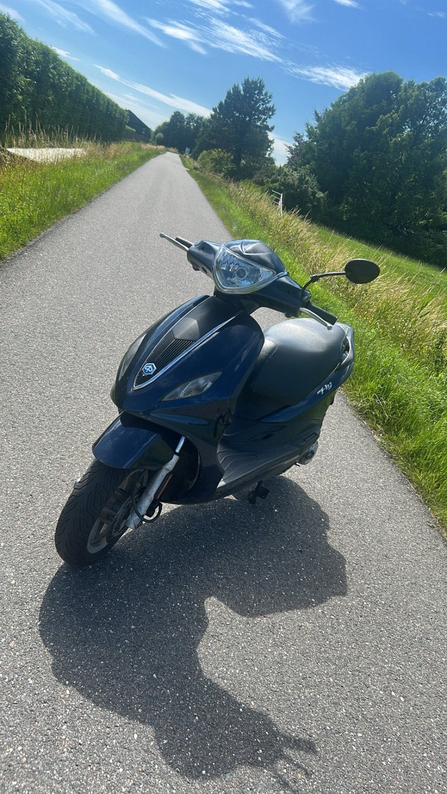 Piaggo fly new 2013 top staat, Fietsen en Brommers, Scooters | Piaggio, Maximaal 45 km/u, Ophalen of Verzenden, Zo goed als nieuw