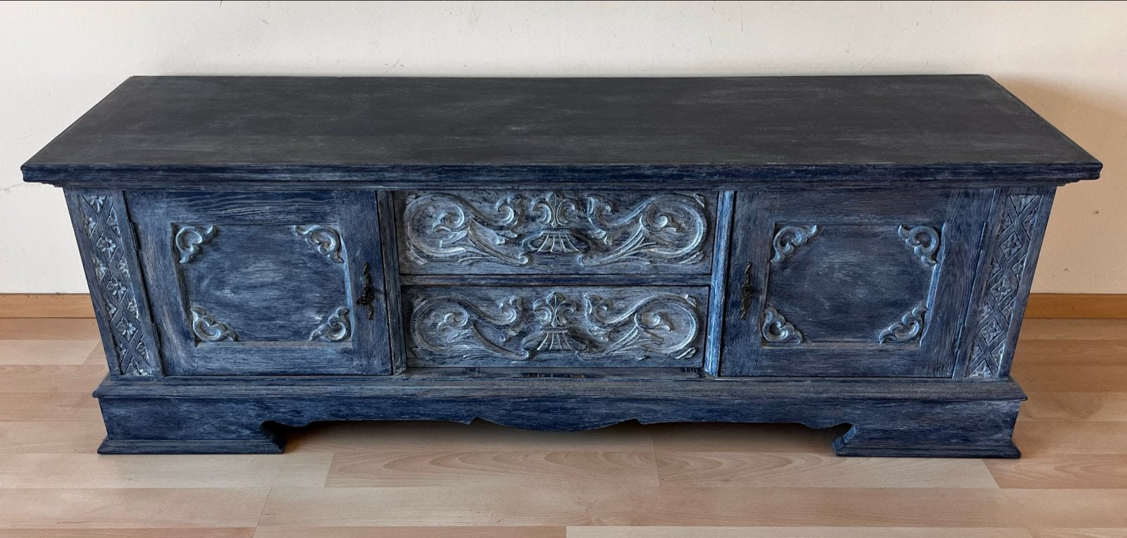 Antiek dressoir - Blauw geschilderd met whitewash, Ophalen
