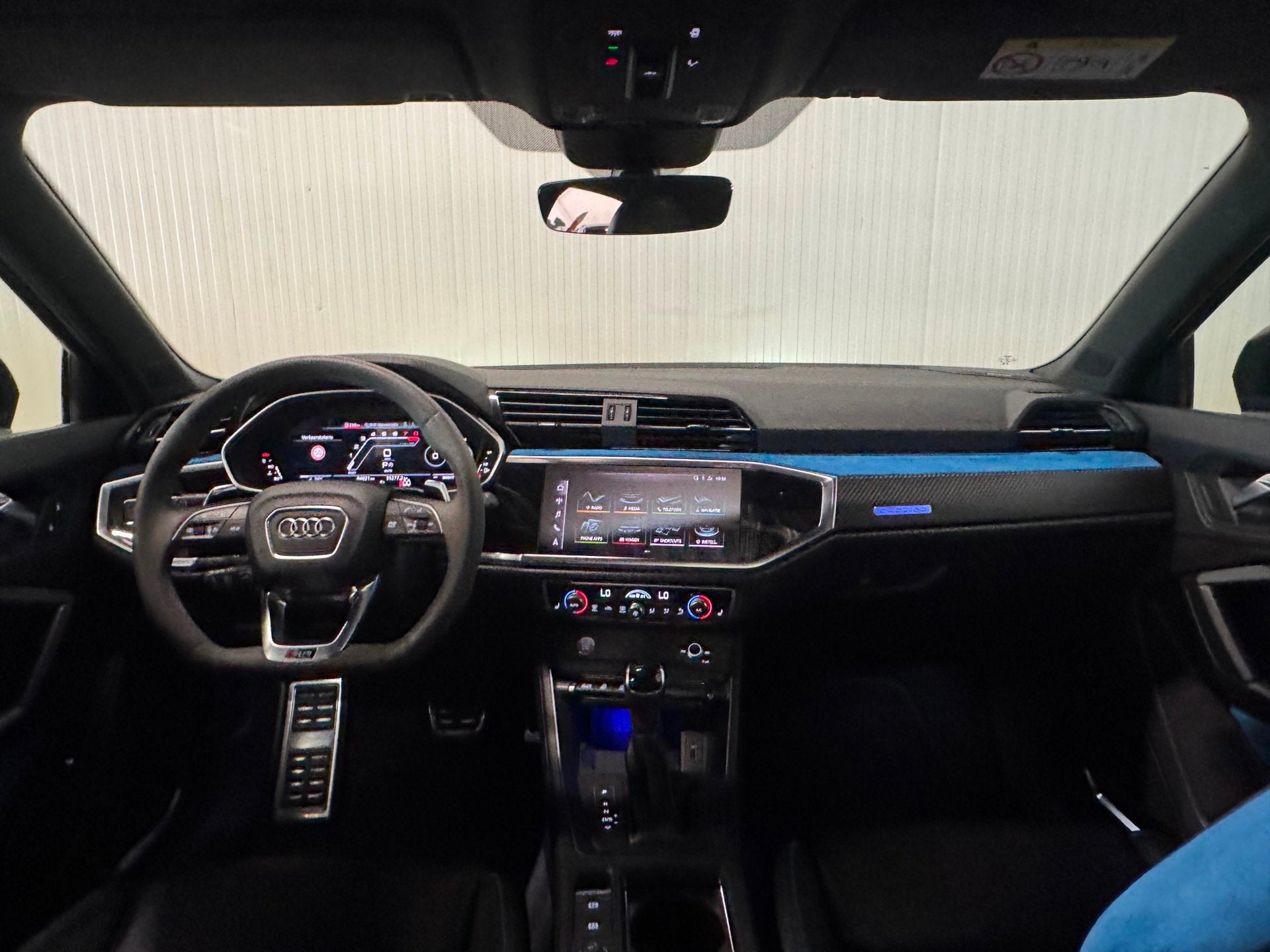 Audi RSQ3 Sportback RS TFSI | PANO | CAMERA 360 | ACC | B&O, Automaat, Gebruikt, Euro 6, 1675 kg