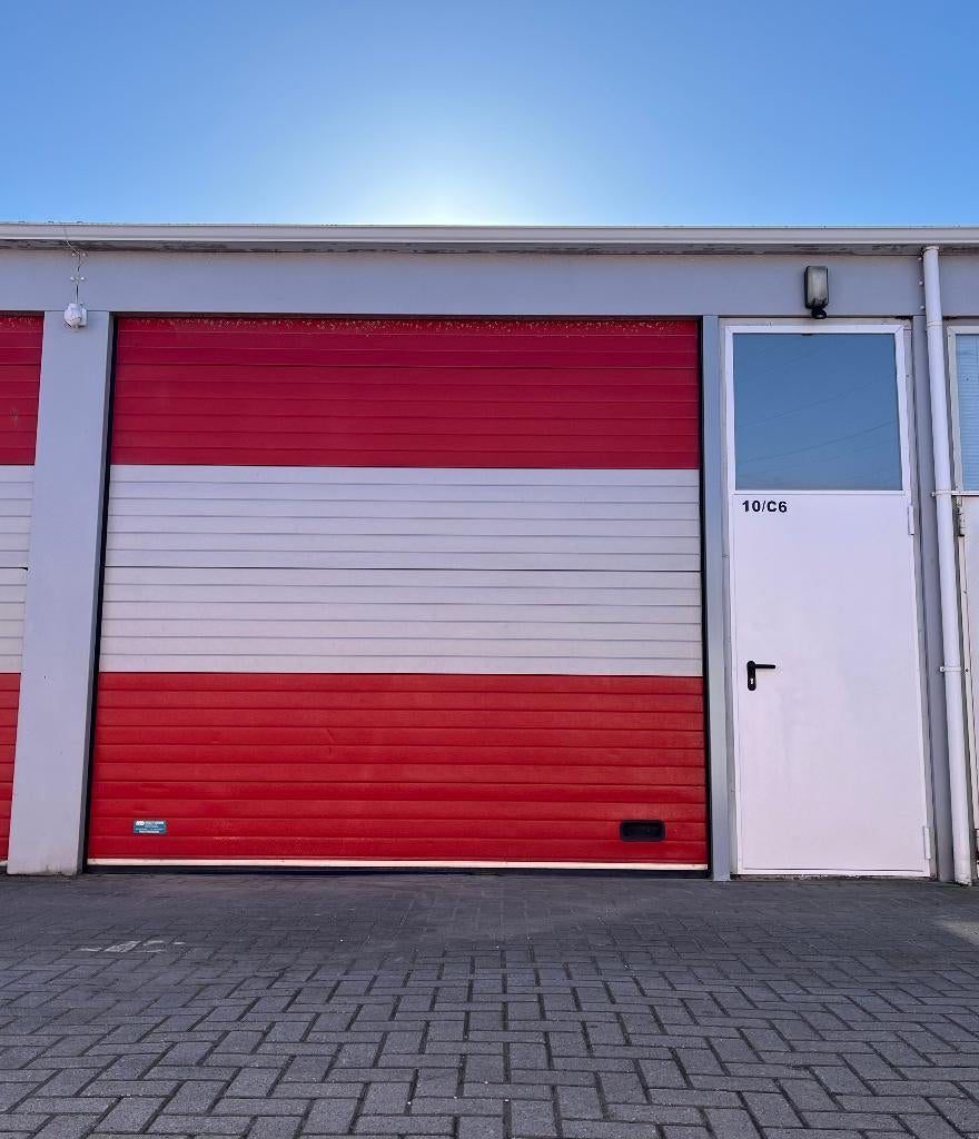 Leeuwarden garagebox bedrijfspand unit stalling Aldebaranweg