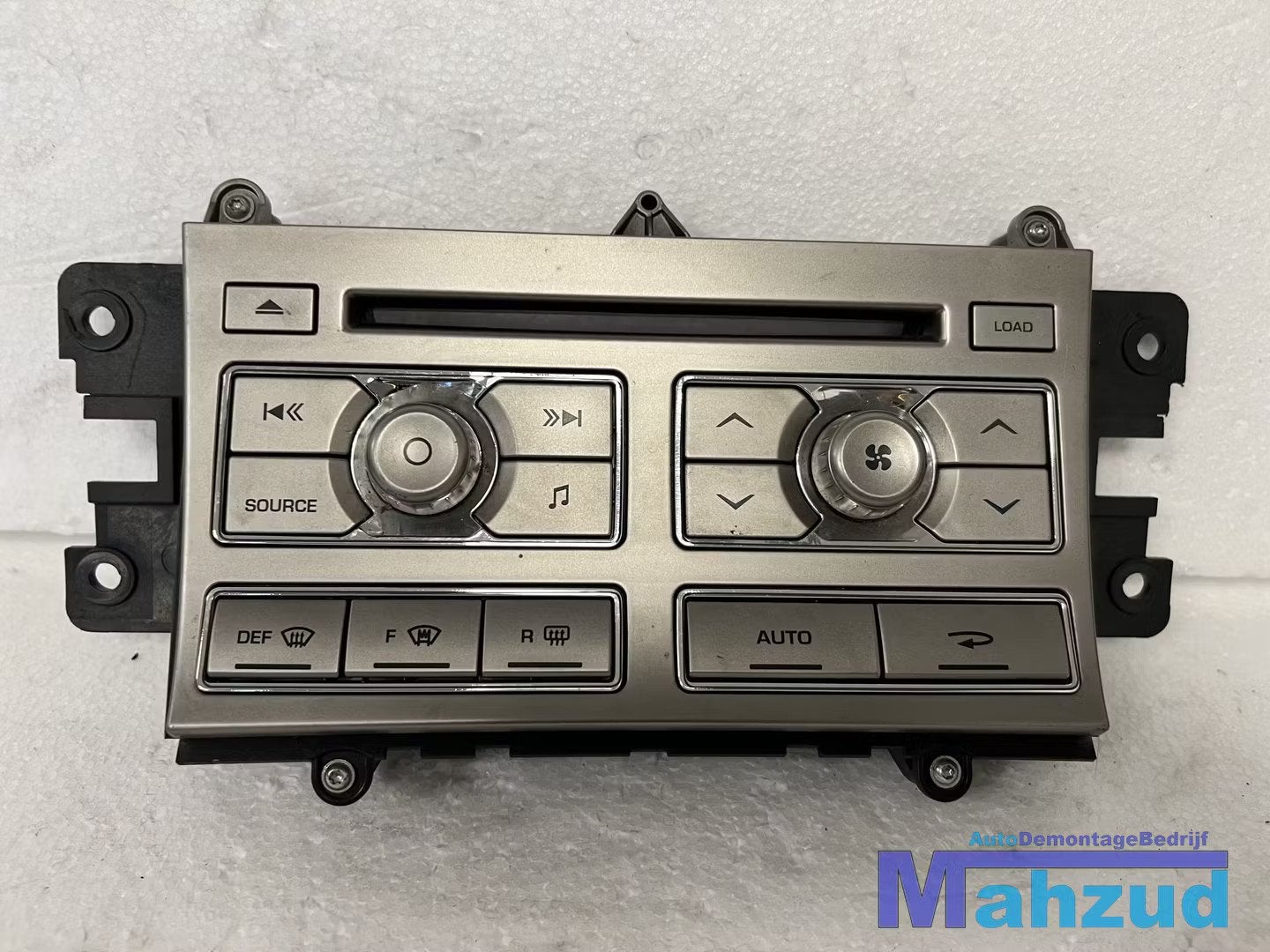 JAGUAR XF Kachel airco bedieningspaneel radio 8X2318C858AF, Gebruikt, Abbey Road, Whitley 1
CV3 4LF  Coventry, Jaguar, Jaguar Land Rover Limited