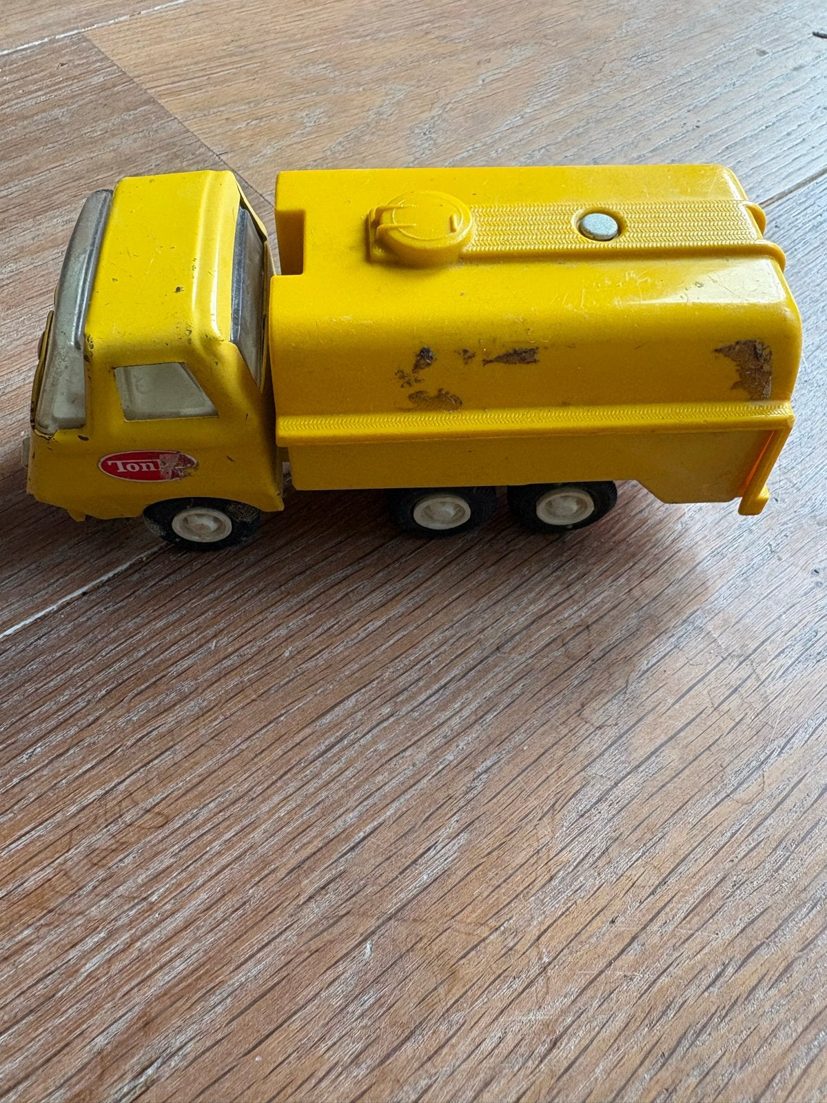 Vintage Gele Tonka Tankwagen Jaren '70 - Gebruikt, Ophalen of Verzenden, Gebruikt