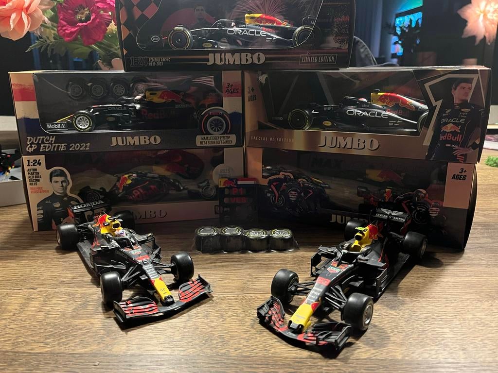 Max Verstappen Jumbo autootjes collectie 2019-2023 + 2 losse, Ophalen of Verzenden, Zo goed als nieuw, Auto, Overige merken