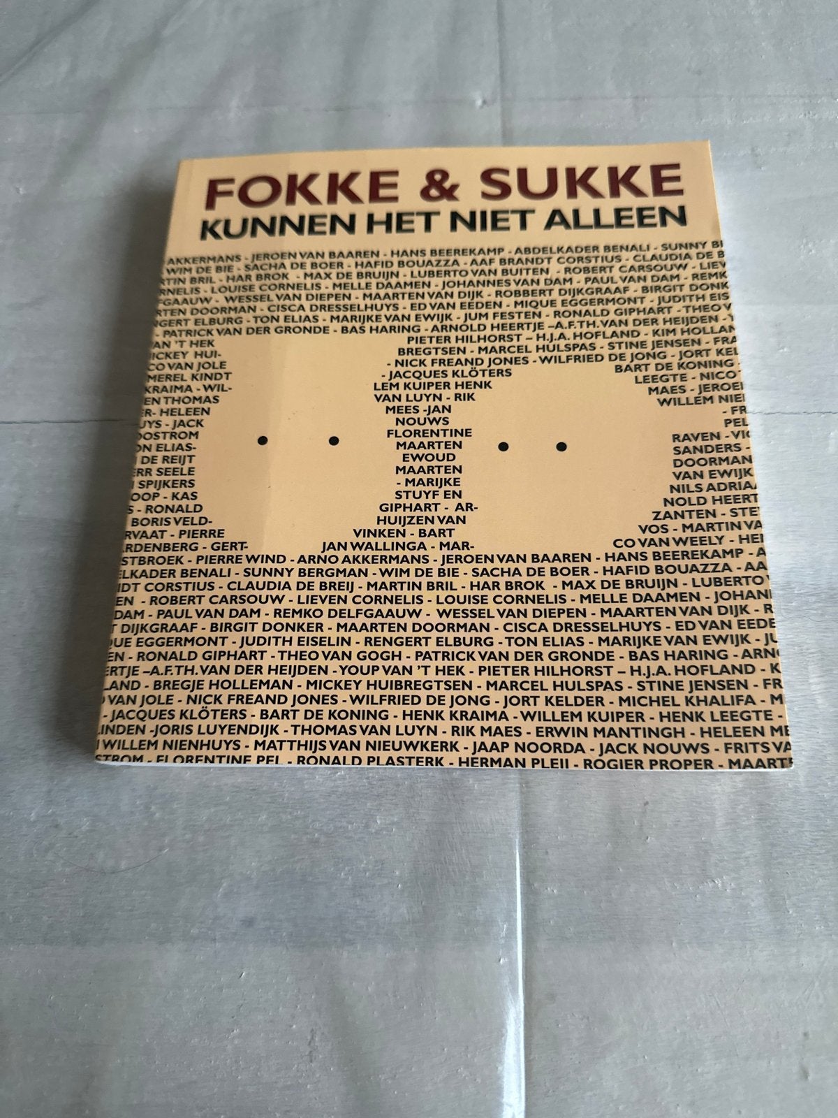 Fokke & Sukke: Kunnen het niet alleen - Jubileumbundel, Ophalen of Verzenden, Zo goed als nieuw
