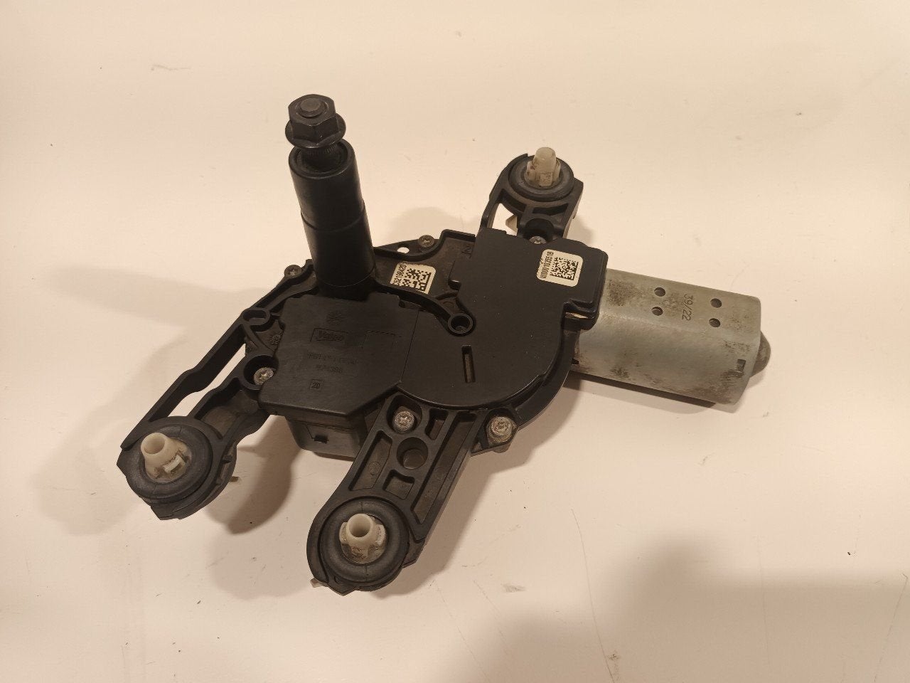 Ruitenwissermotor achter Volkswagen Golf, Onderdelen@venauto.nl, Van der Ven Autorecycling B.V., Gebruikt, Ettenseweg 76, 4706 PB Roosendaal, The Netherlands