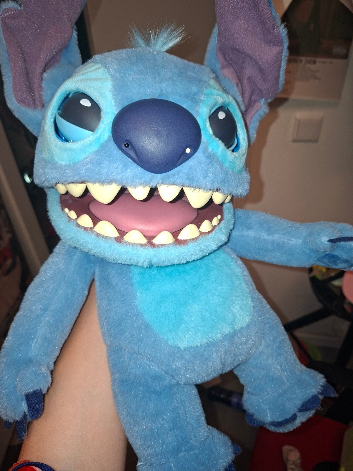 Interactieve Disney Stitch knuffel - Praat, ruikt en meer!, Kinderen en Baby's, Speelgoed | Knuffels en Pluche, Disney, Overige typen