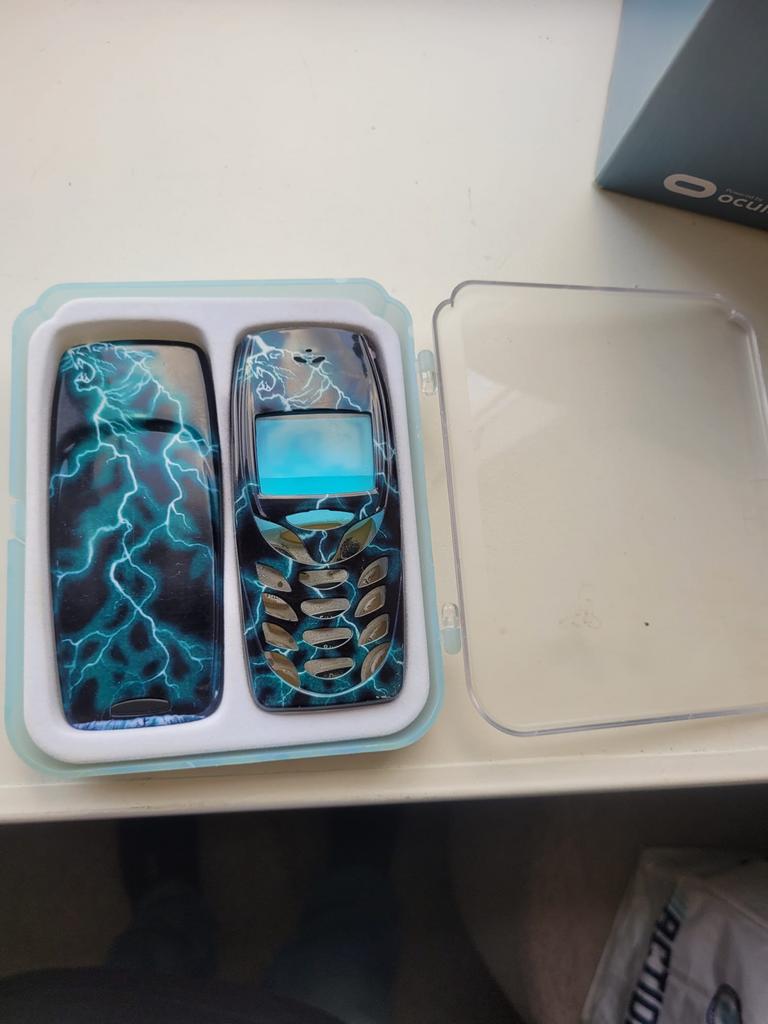 Nokia 3310  unieke covers - Bliksem & Tijger, Ophalen, Gebruikt, Overige kleuren, Geen camera