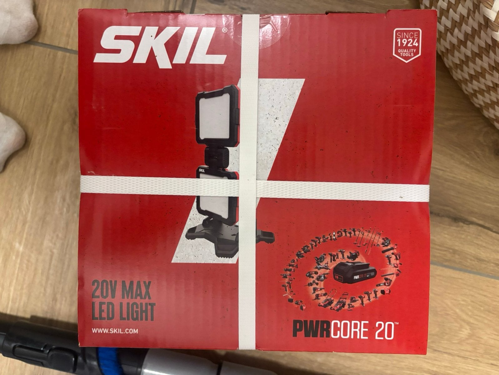 Skil PWRCore 20V LED dubbele bouwlamp / werklamp 3157CA, Ophalen of Verzenden, Nieuw, 50 tot 200 watt, Lamp met armatuur