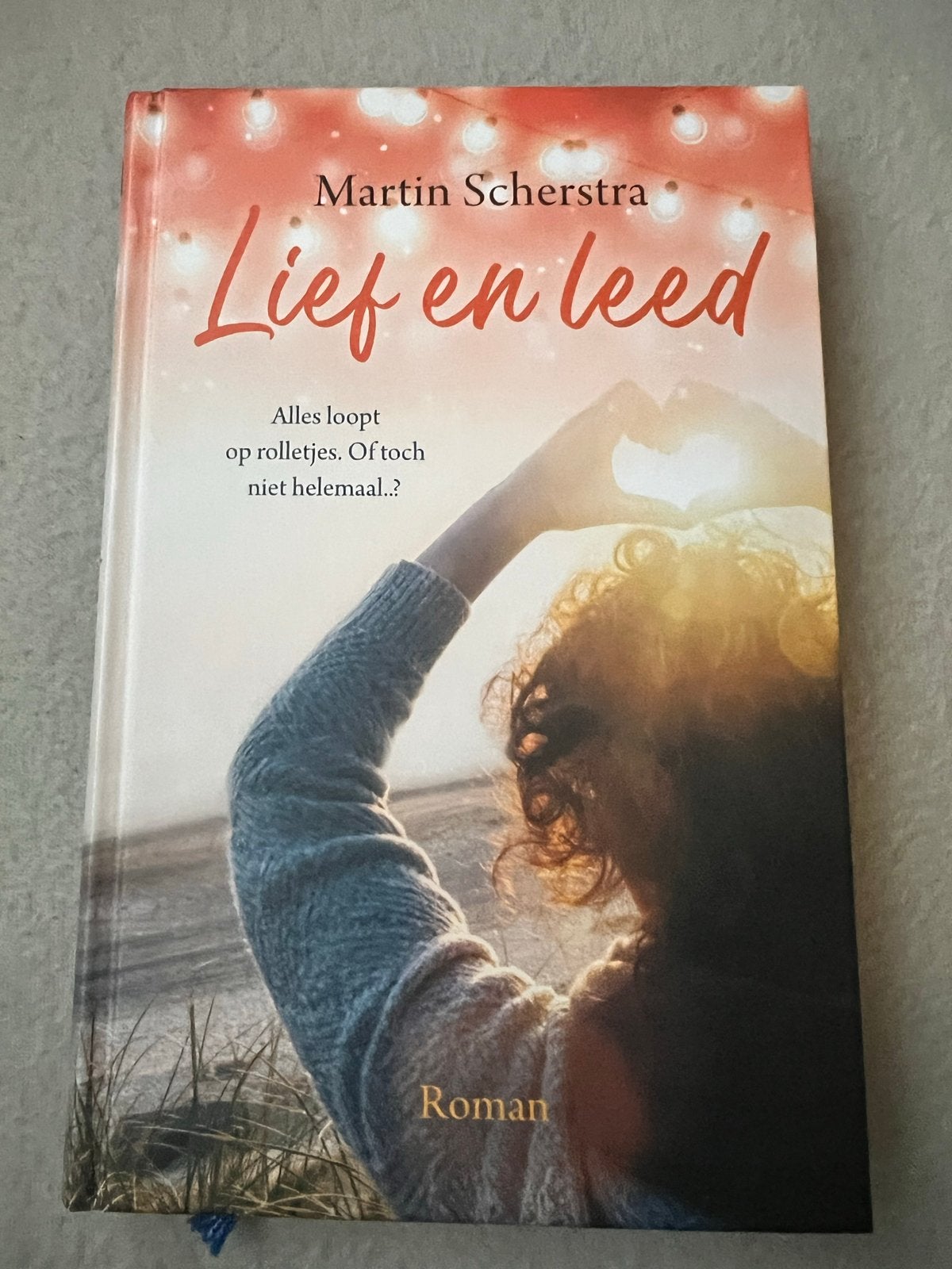 Lief en Leed - Martin Scherstra (Roman), Ophalen of Verzenden, Zo goed als nieuw, Nederland