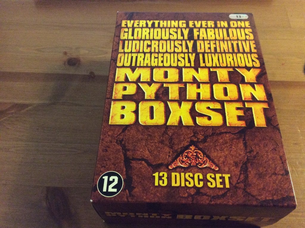 Monty Python Everything ever in One 13 disc dvd Boxset. zgan, Vanaf 12 jaar, Ophalen of Verzenden, Zo goed als nieuw, Britse komedie