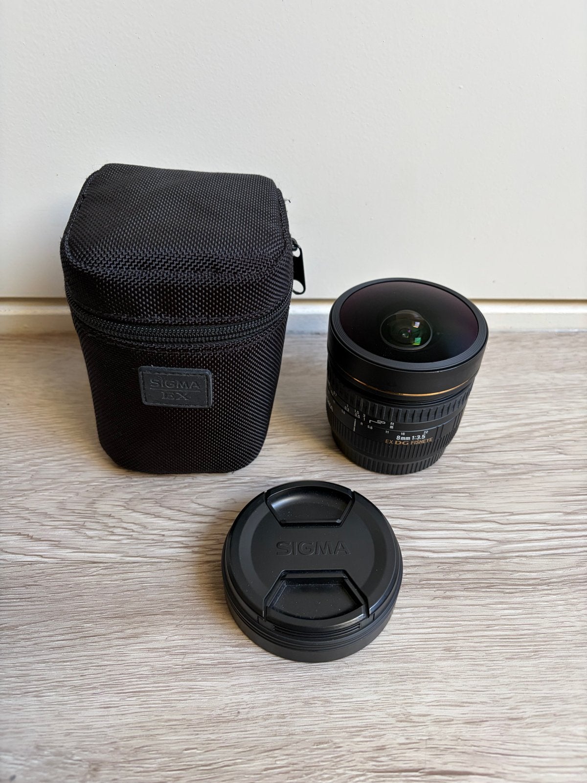 Sigma 8mm 1:3.5 EX DG Fisheye lens voor Canon EF, Sigma, Autofocus, Fisheye-lens, Ophalen of Verzenden