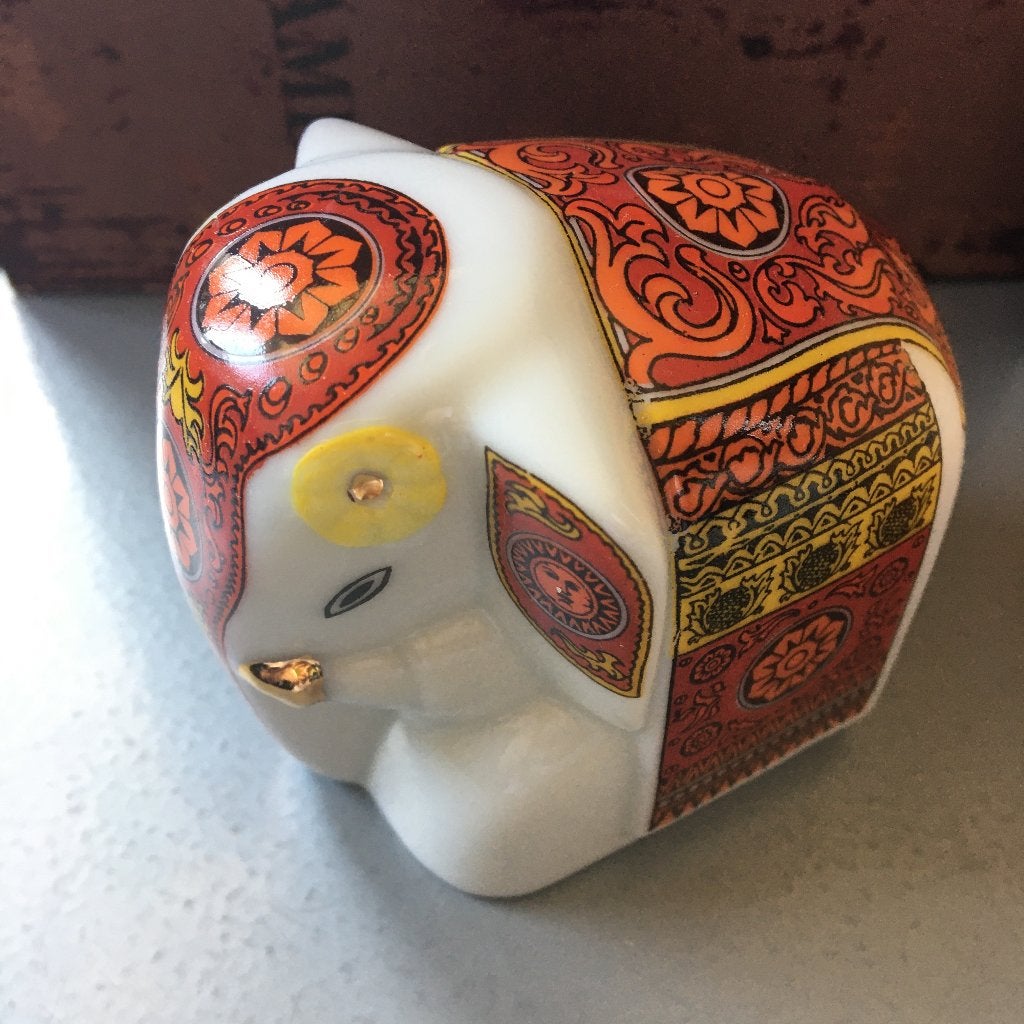 ’Fair Trade’ porcelain olifant tea container in houten doos, Ophalen of Verzenden, Nieuw, Overige stijlen, Overige typen