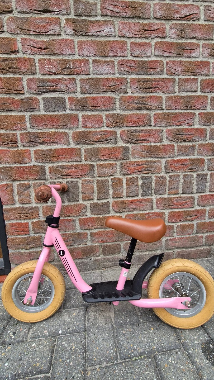 Leuke roze meisjes loopfiets 10inch in zeer goede staat, Ophalen, Zo goed als nieuw, Loopfiets
