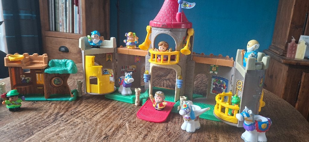 Little People kasteel met achietbaan Robin Hood, Kinderen en Baby's, Speelgoed | Fisher-Price, Ophalen of Verzenden, Zo goed als nieuw