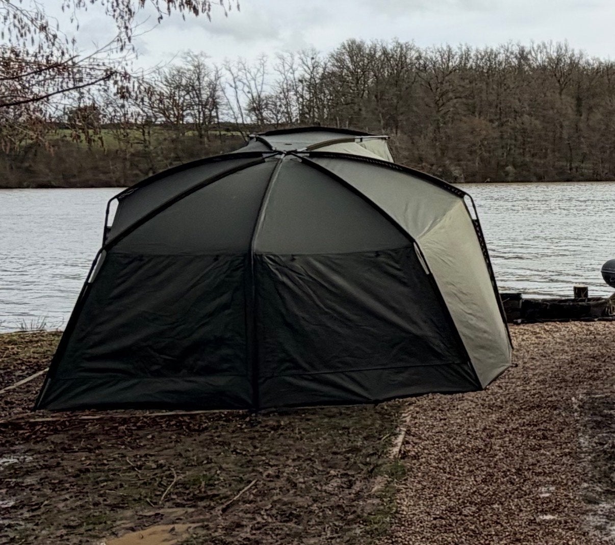 Nash Titan 2 Bivvy met grondzeil - 3x gebruikt, Ophalen, Gebruikt, Tot en met 2