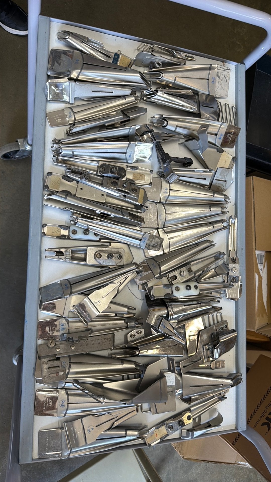 Naaimachine vouwers met toebehorende items, Overige merken, Gebruikt, Ophalen of Verzenden, Naaimachine