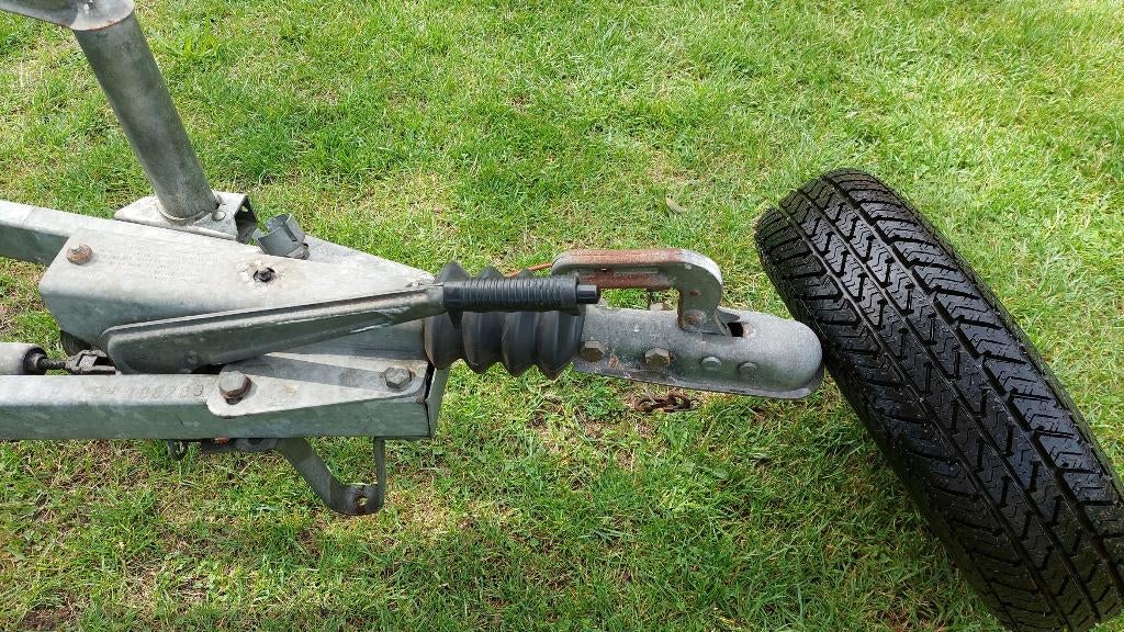 Chassis voor aanhanger, Ophalen, Gebruikt